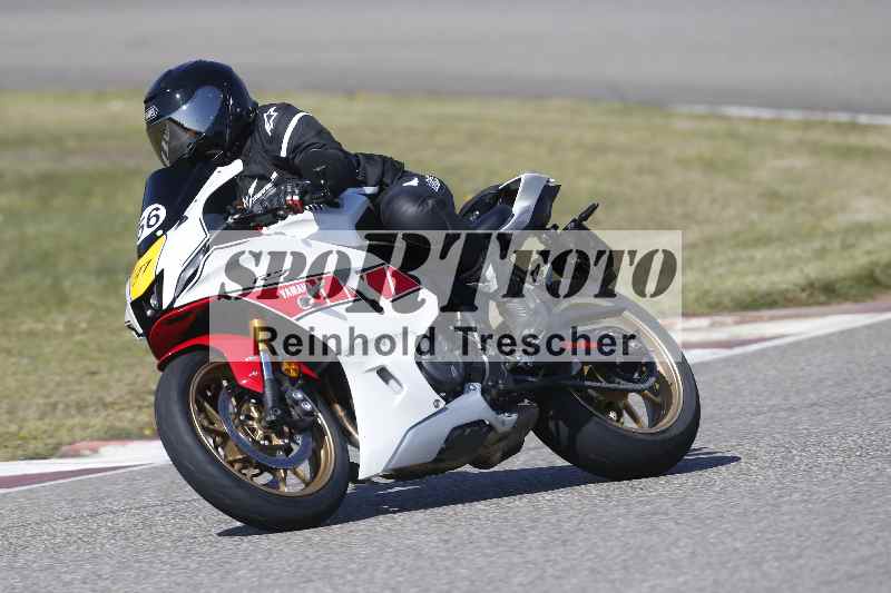 /01 02.04.2026 MAZ ADR/Gruppe gelb Gruppe gruen/56